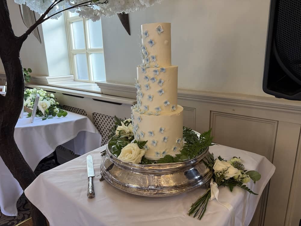 Wedding cake at Joe and Megan's Bridge Hotel wedding