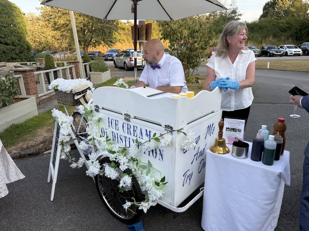 Taste of Italy ice cream cart at The Bridge wedding venue