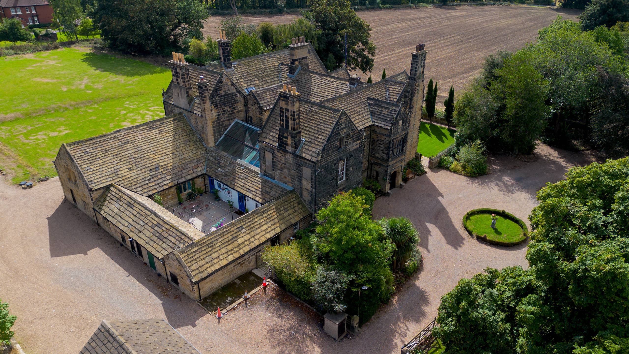 Drone view of Hodroyd Hall near Barnsley before the Wedding Fayres Yorkshire wedding fayre