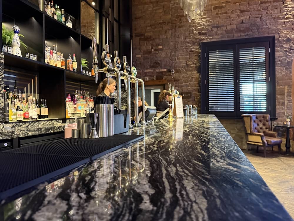 Bar area inside Manor House Lindley
