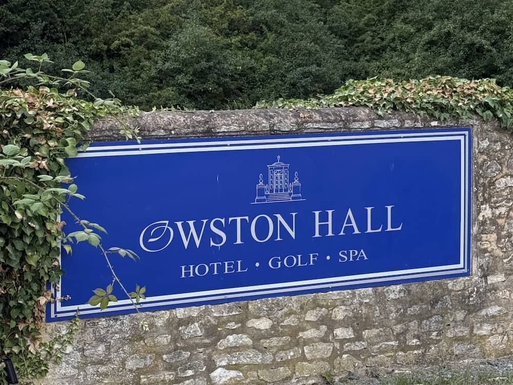 Owston Hall Hotel Golf and Spa sign