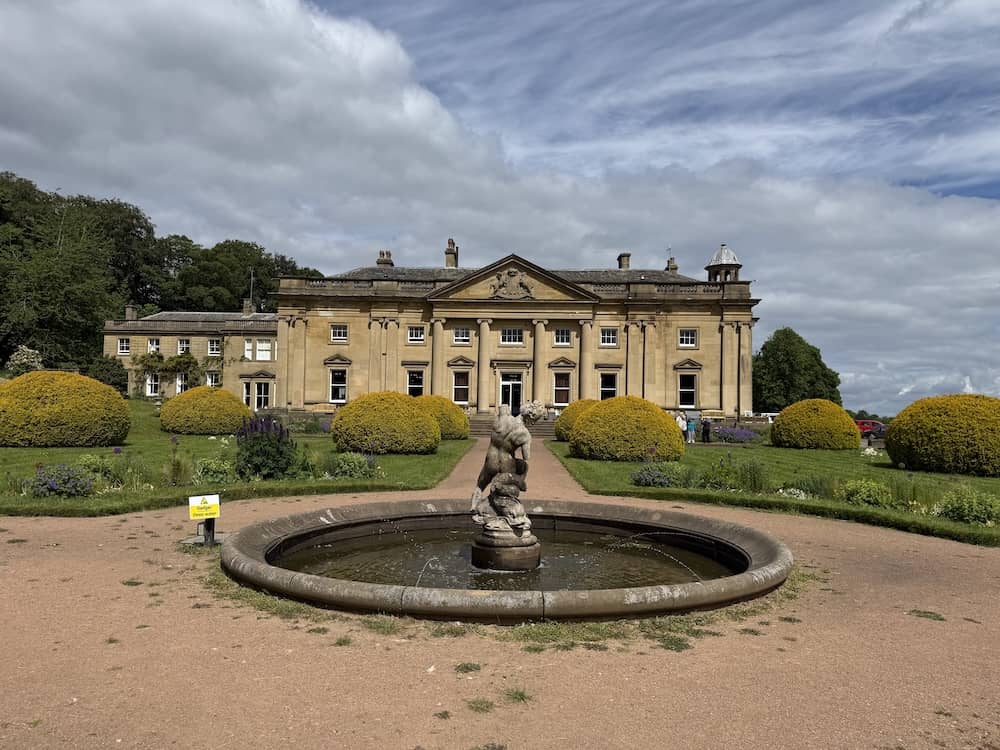 Wortley Hall fountain and gardens